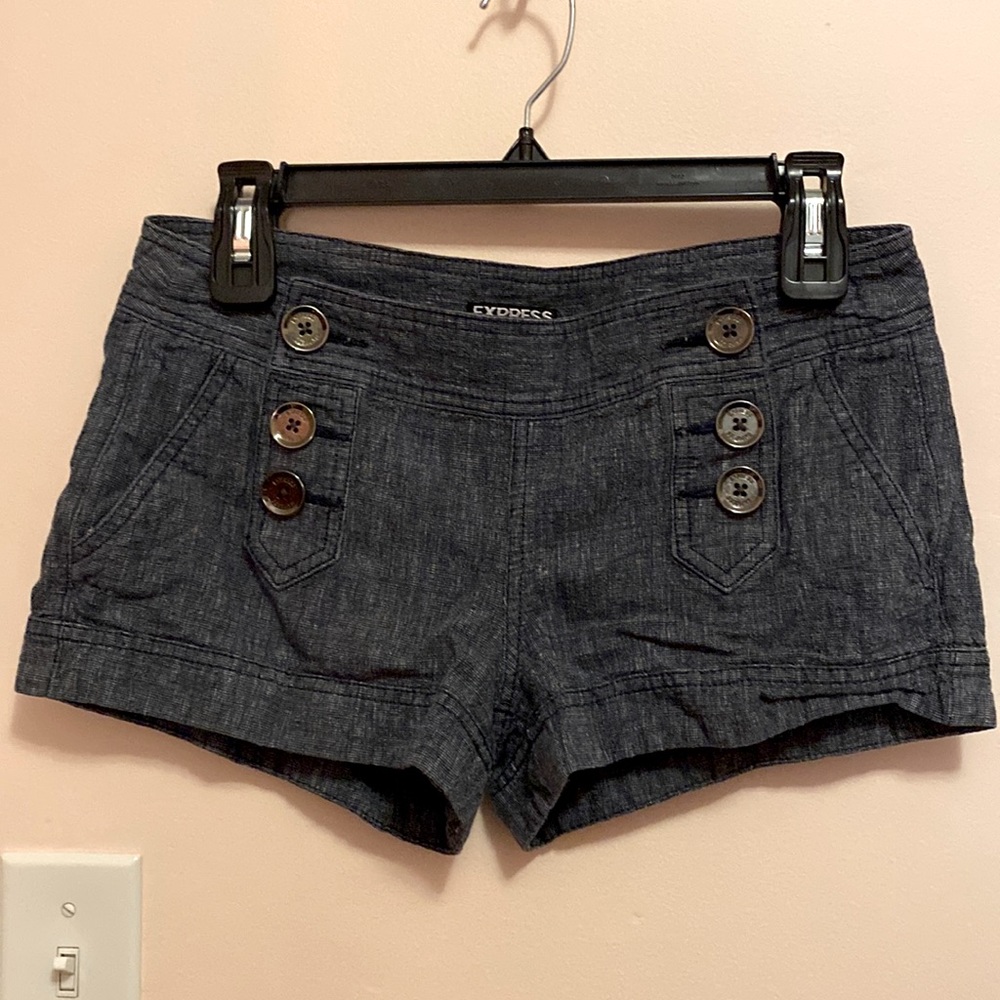 Express shorts, size 2